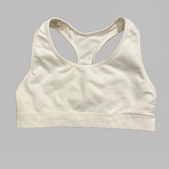 💕 Two Girls Sports Bras | C9 by Champion | more than magic | Size M (7-8) - Picture 5 of 7